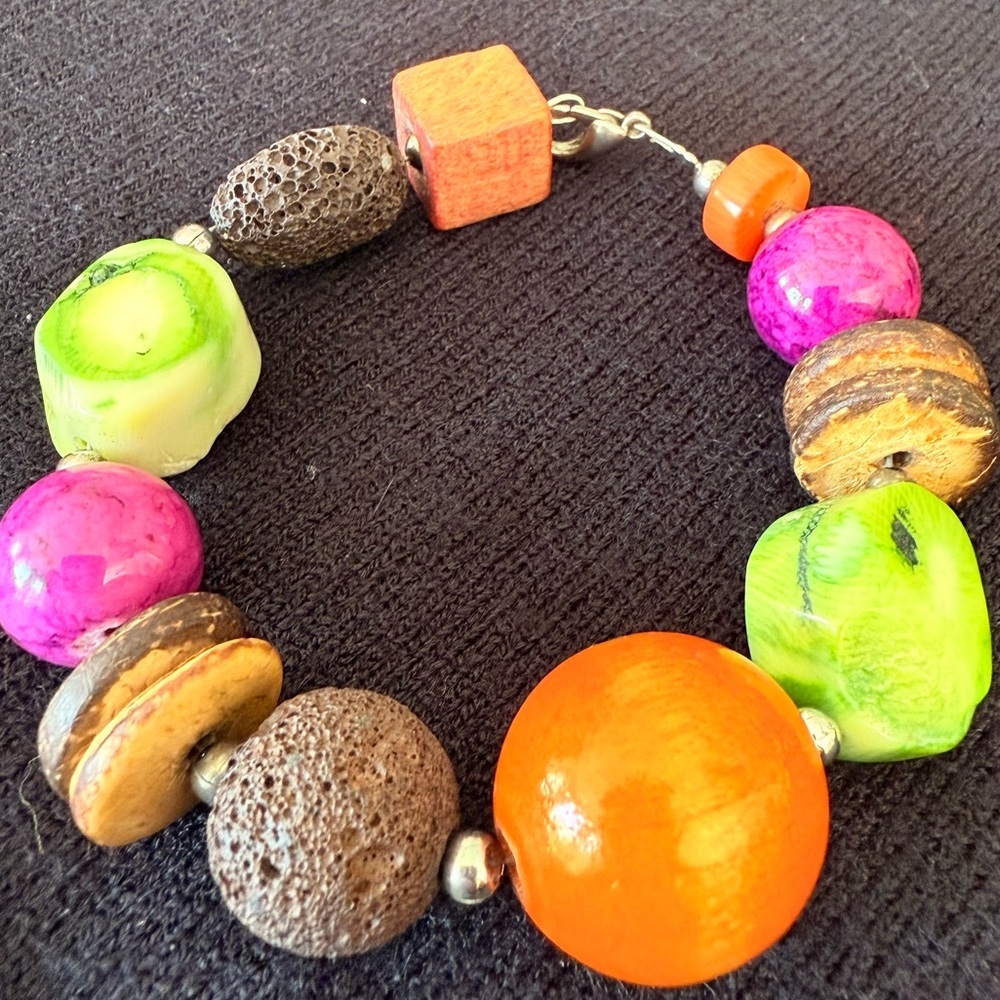 Handmade Chunky Bracelet Multicolor - Picture 2 of 2